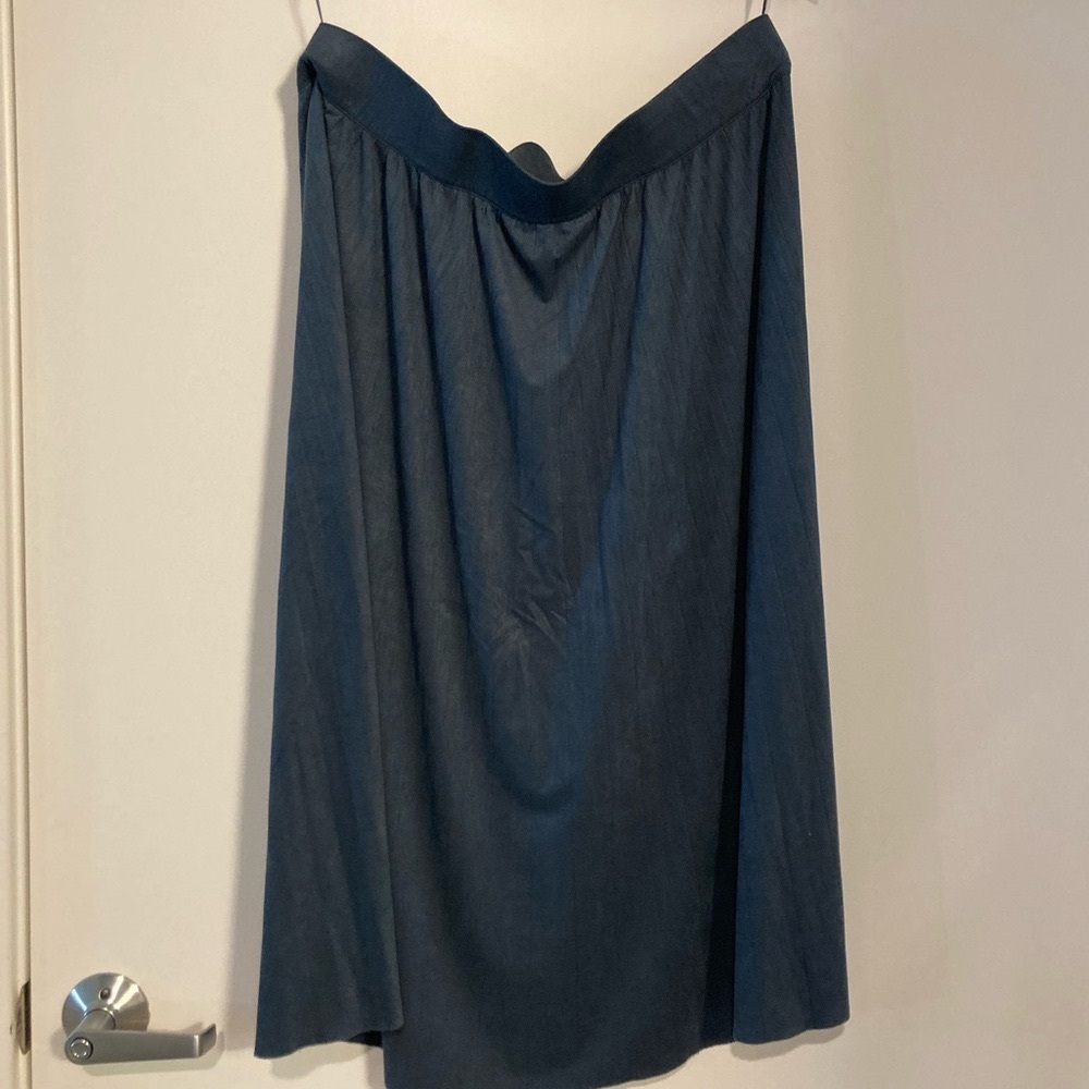 Tahari Woman Faux Leather Pleated Midi Skirt Size 2X